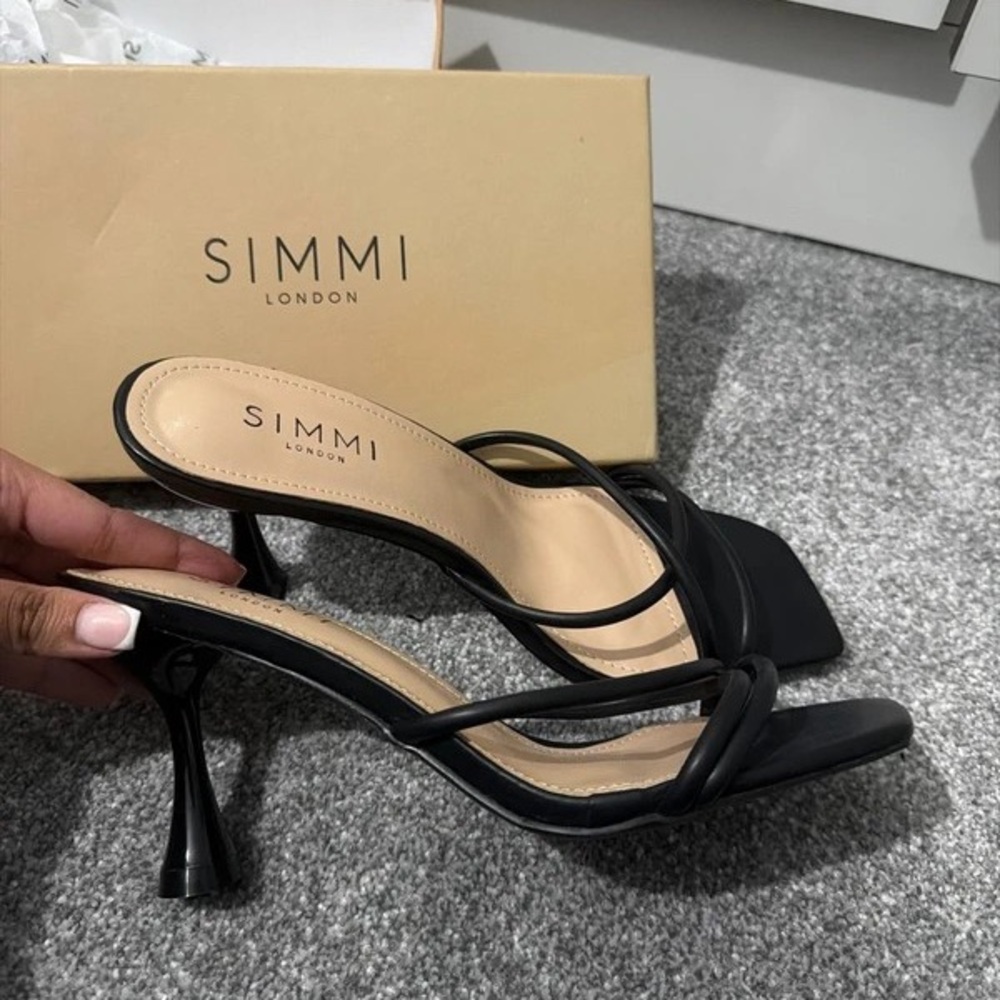 Simmi London Black Strappy Heels